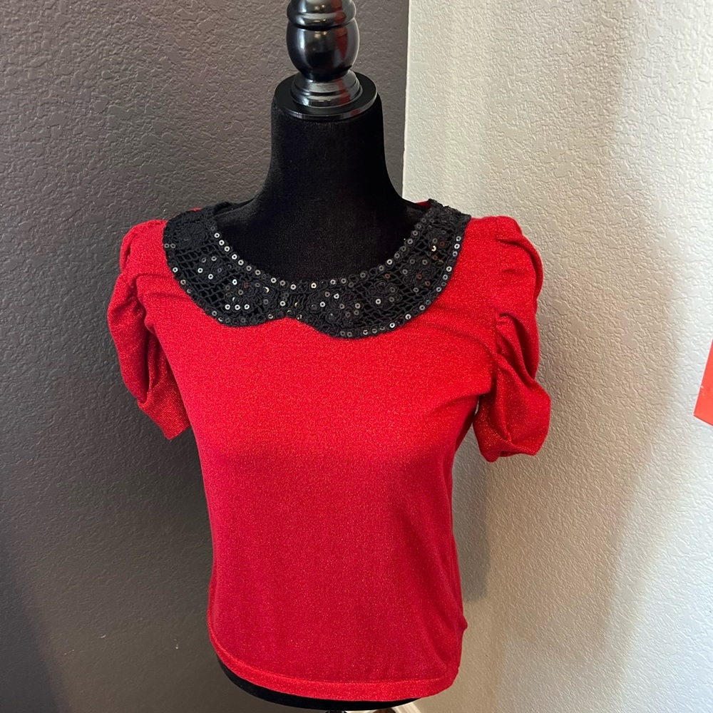Red August Silk Sweater size M